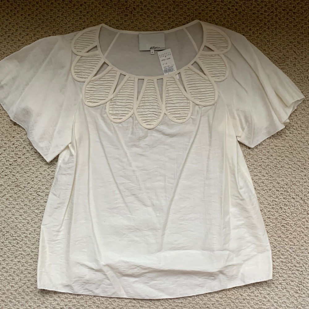 🍐NWT 3.1 Phillip Lim Cream Top with Unique Neckline